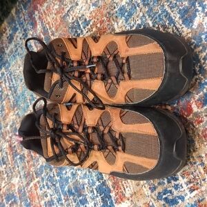 Apex V751 Sierra Trail Men's Hiker Shoe Size 12XW